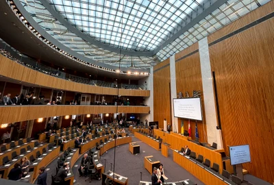 parlamentarii austrieci pro Rusia au parasit sala FOTO Twitter jpg