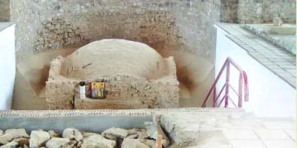 Mormântul martirilor creştini de la Niculiţel (judeţul Tulcea), descoperit în timpul unor săpături arheologice în anul 1971