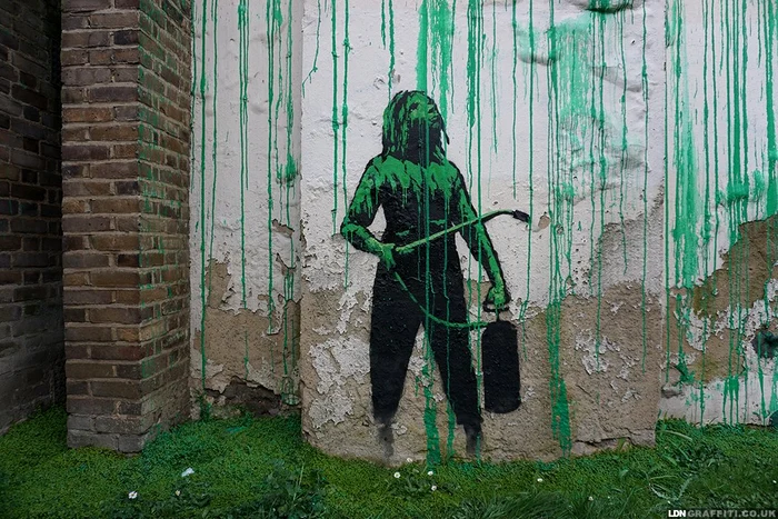 Pictura murală a stârnit mare vâlvă în Londra FOTO: X