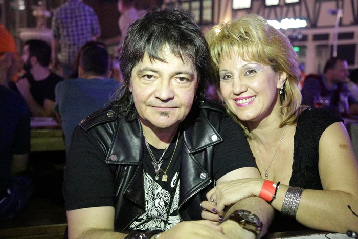 
    Paula Iorga, primele declarații după moartea soțului ei Foto: Facebook  