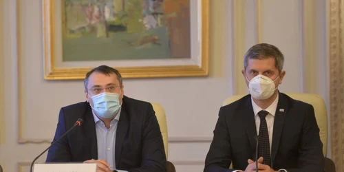 Cristian Ghinea şi Dan Barna FOTO Mediafax