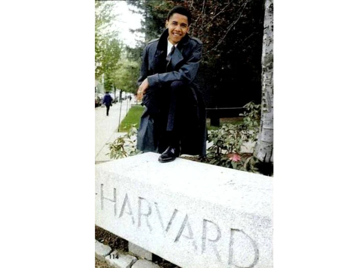 Barack a terminat Facultatea de Drept, la Universitatea Harvard.