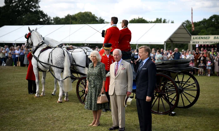 Regele Charles și Regina Camilla în Sandringham (6) jpg