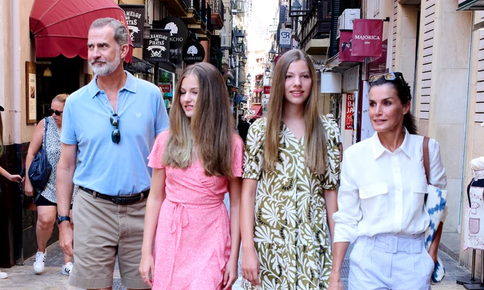 Regele Felipe, Printesa Leonor, Infanta Sofia si Regina Letizia   GettyImages 1413995466 jpg