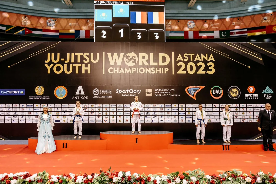 Cojocaru Alina Maria, locul 3 la Campionatul Mondial de Ju-Jitsu. Click.ro.