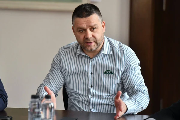 Decizia lui Ciprian Ciucu în privința trotinetelor electrice: „M-am suit pe una ca să ajung la timp la o întâlnire”
