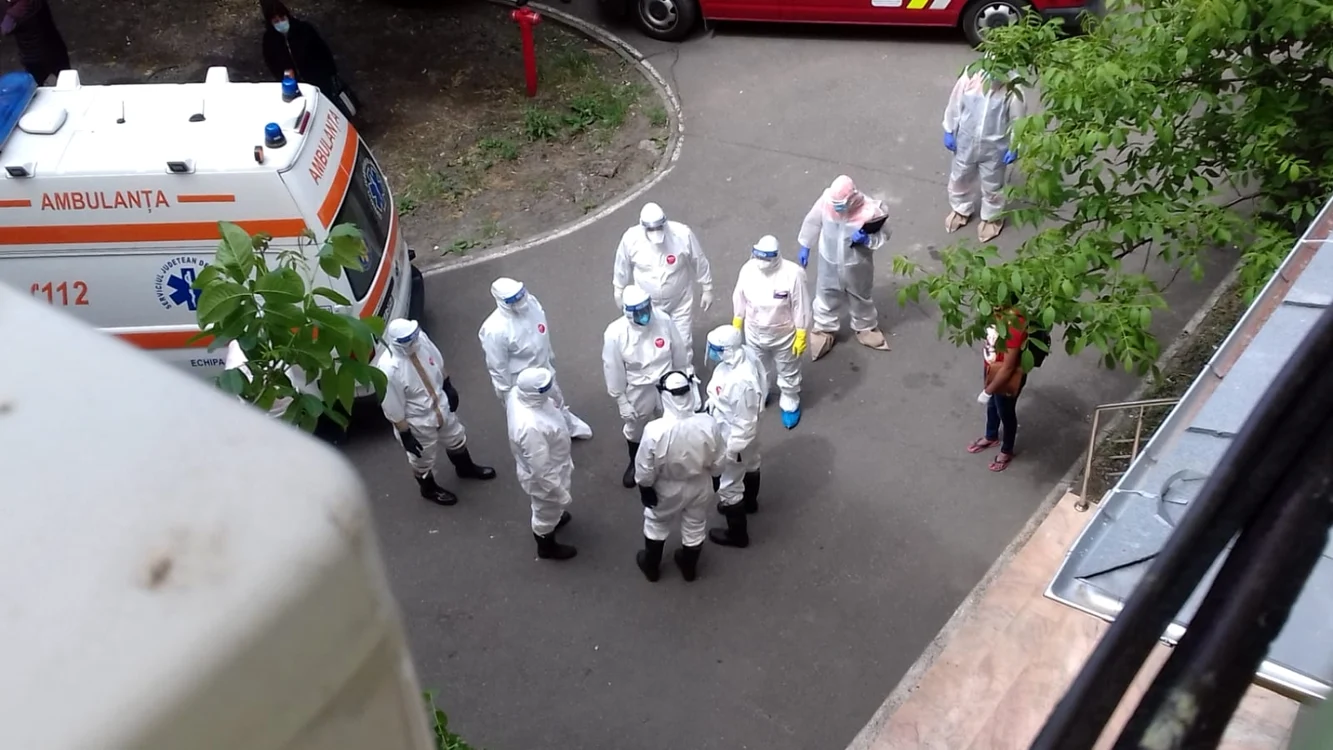 Mai mulți angajați  ai Serviciului de  Ambulanță din Olt  au fost contaminați  cu noul coronavirus   