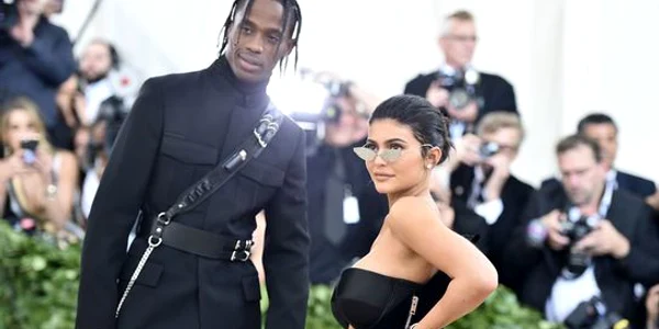 6 kylie jenner si travis scott 5 jpg jpeg