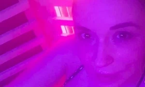 Andreea Marin, decoltată la saună  jpeg