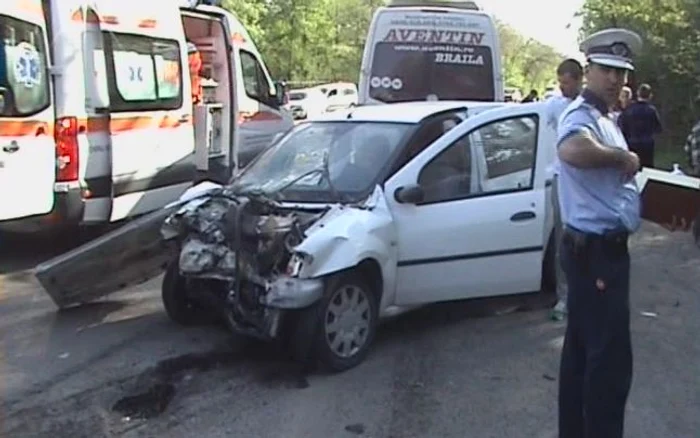 Imagine de la accident. FOTO: NICOLETA BUTNARU