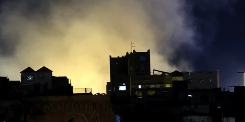 SUA continuă bombardamentele asupra țintelor militare ale houthi FOTO EPA EFE jpg