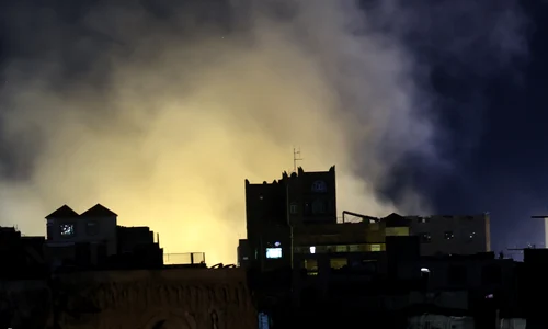 SUA continuă bombardamentele asupra țintelor militare ale houthi FOTO EPA EFE jpg