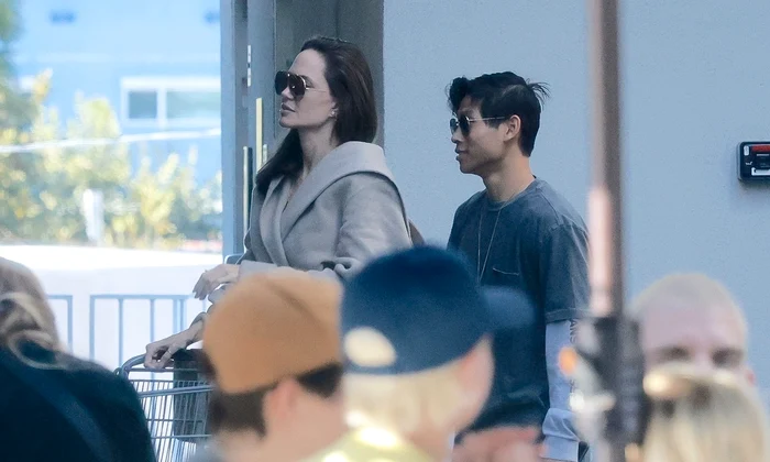 Angelina și Pax Jolie, Profimedia (2) jpg