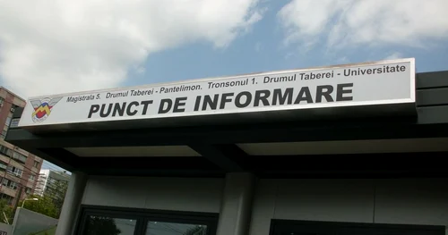centrul deinformare magistrala 5 metrou Bogdan Pavaloi