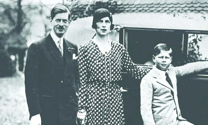 De dragul aparenţelor: fotografie realizată cu prilejul aniversării lui Mihai, în octombrie 1932, când Elena revine pentru puţină vreme în ţară, cu acceptul lui Carol (© Getty Images)