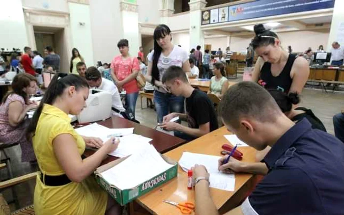 Înscrierile la Facultatea de Litere din Craiova au fost demarate de astăzi Foto:Arhiva