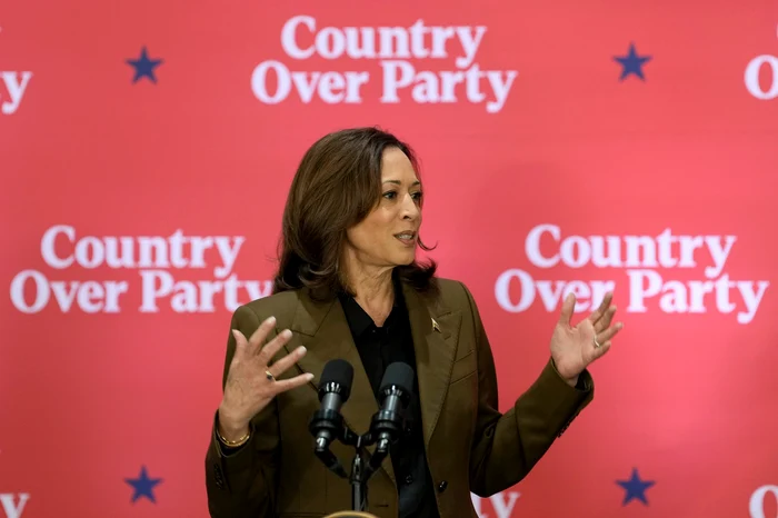 Kamala Harris la un eveniment de campanie în Arizona FOTO PROFIMEDIA