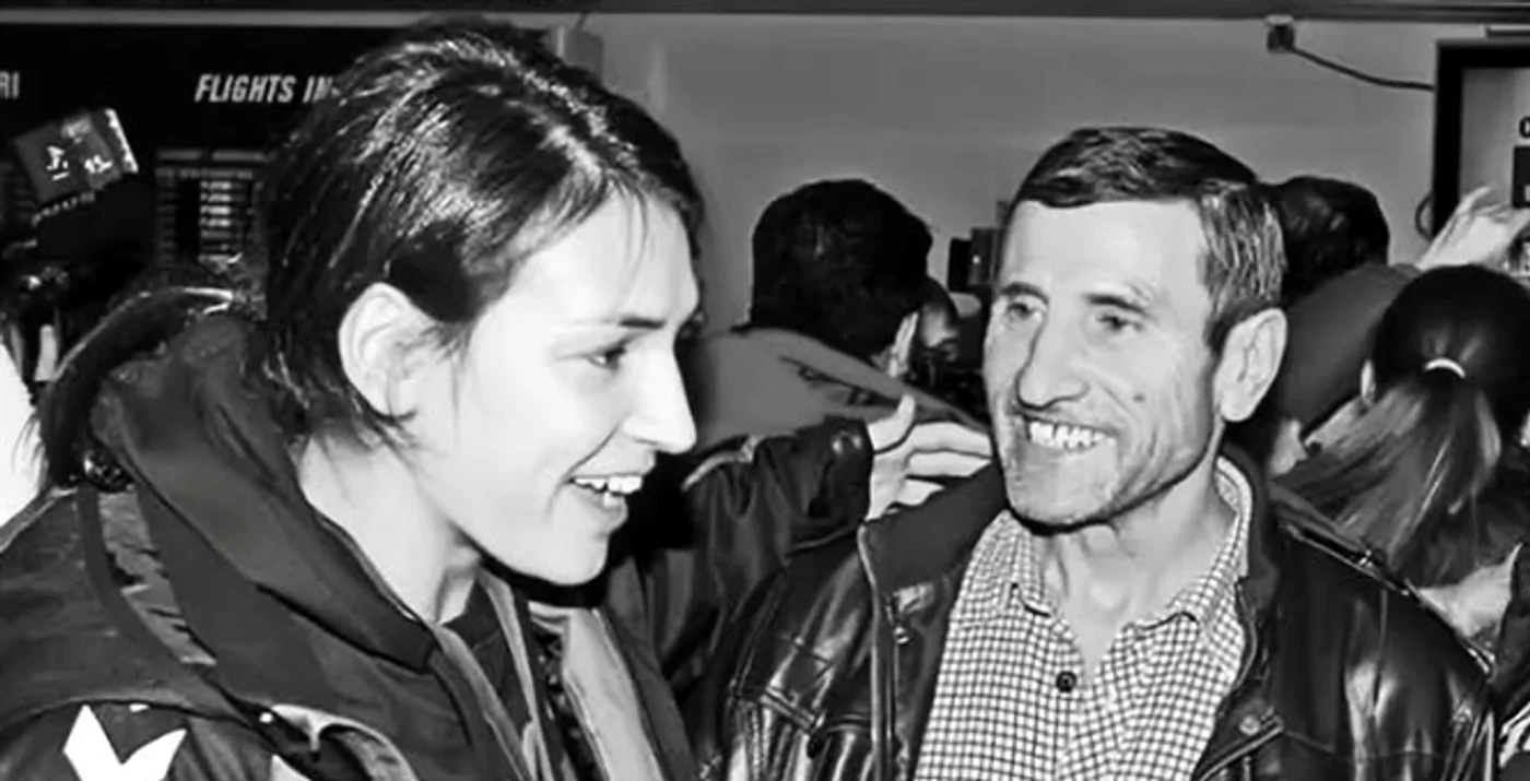 Cristina Neagu, alături de tatăl ei  Foto/Instagram