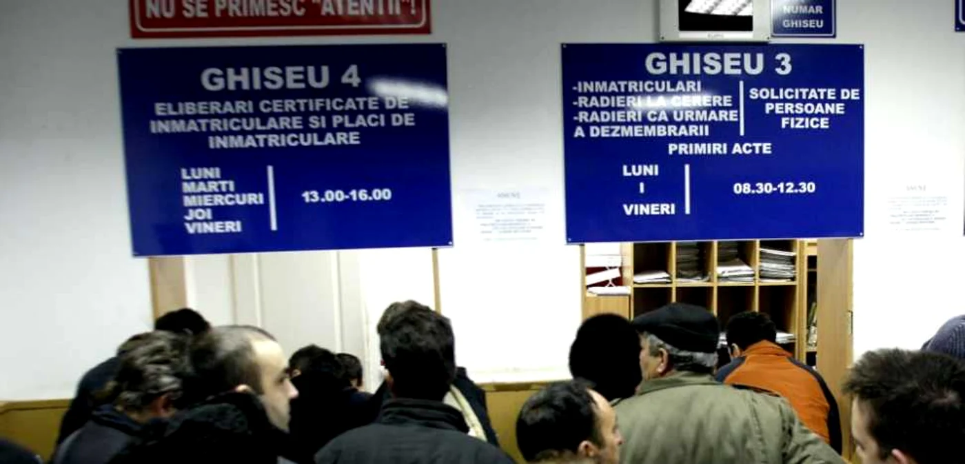 Timbrul de mediu nu este singurul cost care trebuie plătit la înmatricularea unui autoturism în 2015 FOTO Mediafax