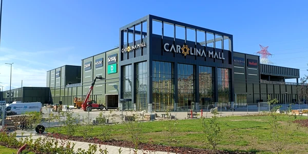 carolina mall1 jpg