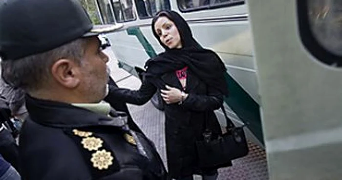 <b>Press TV</b>: Poliţia iraniană: Moartea Nedei, un scenariu