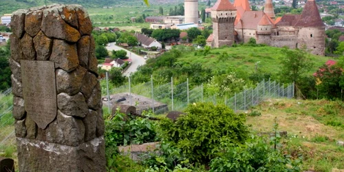 Cimitirul vechi evreiesc din Hunedoara. FOTO
