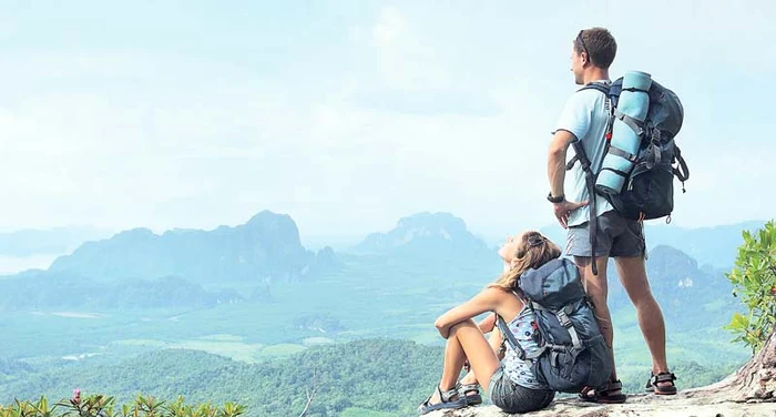 
    O companie canadiană angajează  două persoane într-o aventură în munţiFoto: 123rf  