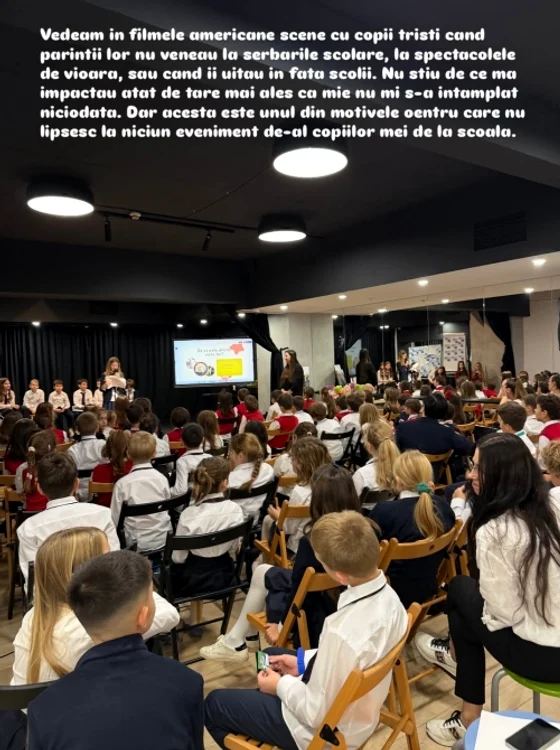 Adela Popescu la școala copiilor ei / Foto: Instagram