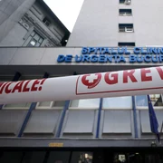 Grevă de avertisment de două ore a personalului de la spitalul de urgență Floreasca organizată de federația Sanitas, în București, 20 iulie 2026  Inquam Photos  George Călin (7) jpeg