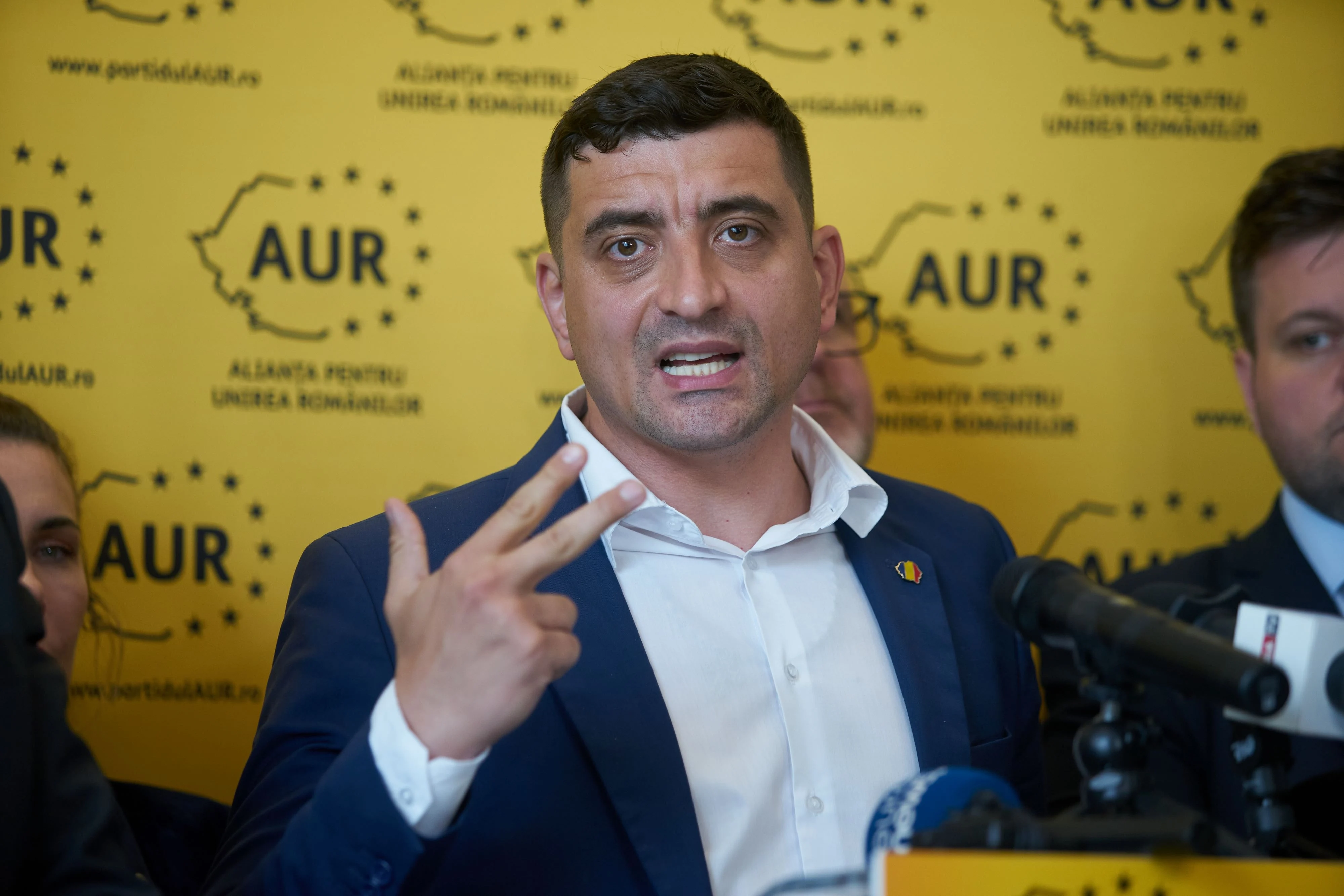 Cu cine votează românii. Cum arată harta AUR pe județe: unde domină partidul lui Simion SONDAJ