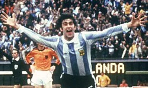 Mario Kempes 1978 wikipedia JPG