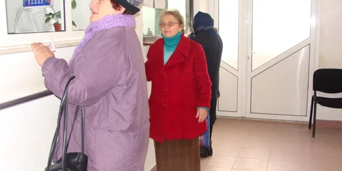 Pensionarii apelează la împrumuturi ca să poată supravieţui