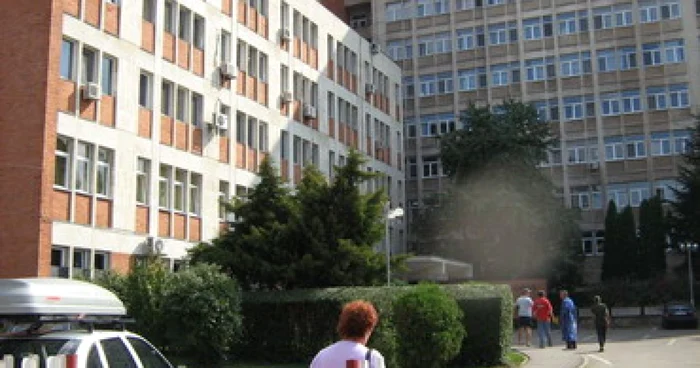 Oradea: Un bătrân a pus pe jar organele de anchetă
