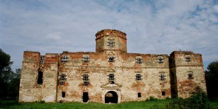 Cetatea din Mediesu Aurit