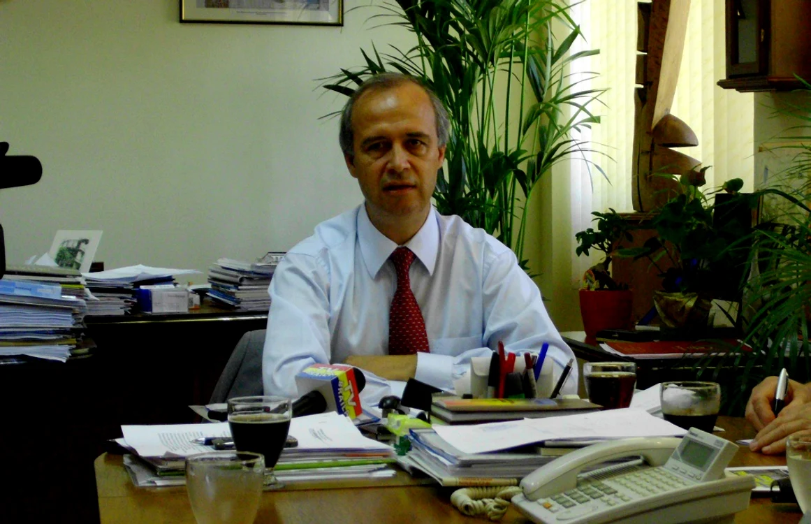 Primarul Aurel Simionescu s-a aflat luni la București pentru a rezolva problema CET-ului