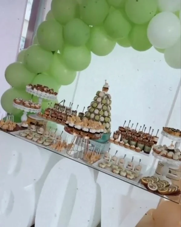 Candy-bar-ul a fost spectaculosfoto: Instagram