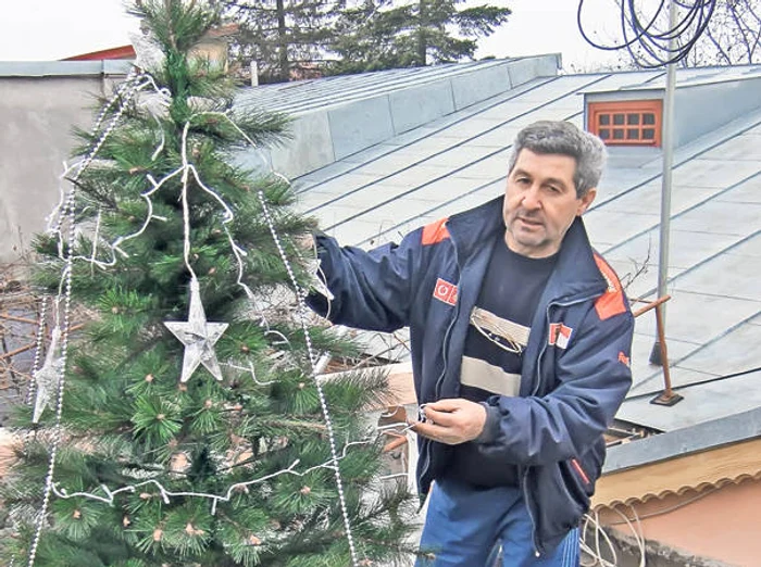 Nea Gică, în 2011, pregătea primul Crăciun în calitate de proaspăt milionar. foto: Libertatea