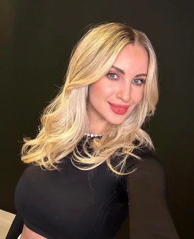 Otniela Sandu e în doliu după pierderea mamei / Sursa: Instagram