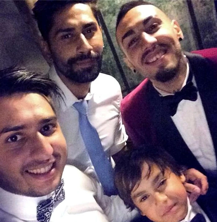 Franco a fost acceptat de către familia lui Carmen şi de către fraţii ei. Tânărul se întelege foarte bine cu Dani, mezinul familiei Minune, dar şi cu sora iubitei