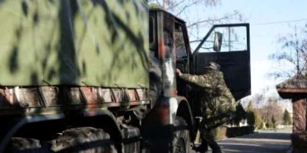 Trupurile militarilor vor fi depuse astăzi la capelă
