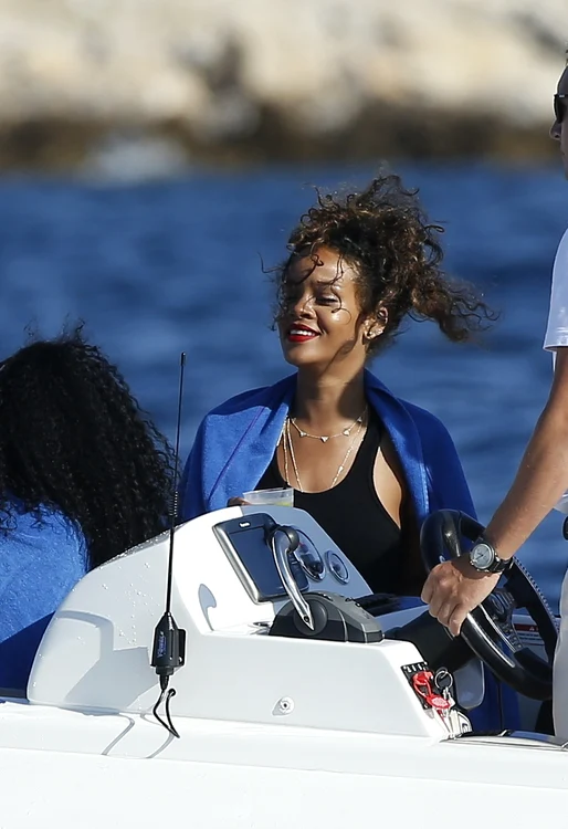 rihanna iaht jpeg