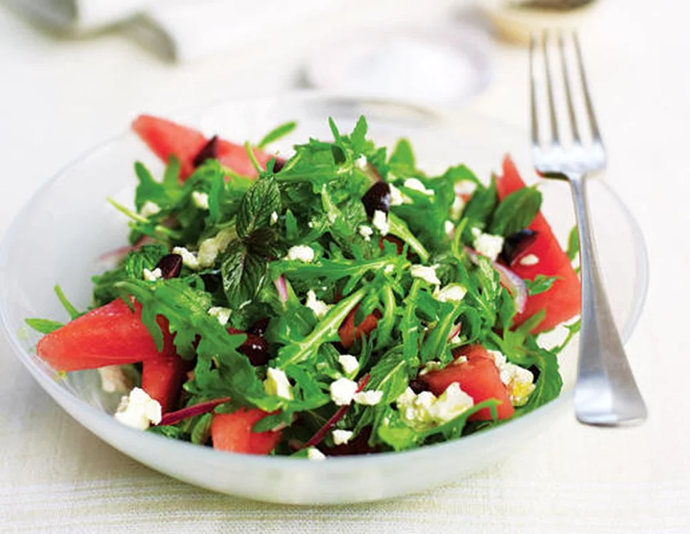Salata cu menta, branza feta si rucola jpeg