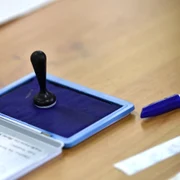 stampila de vot alegeri romania foto inquam photos