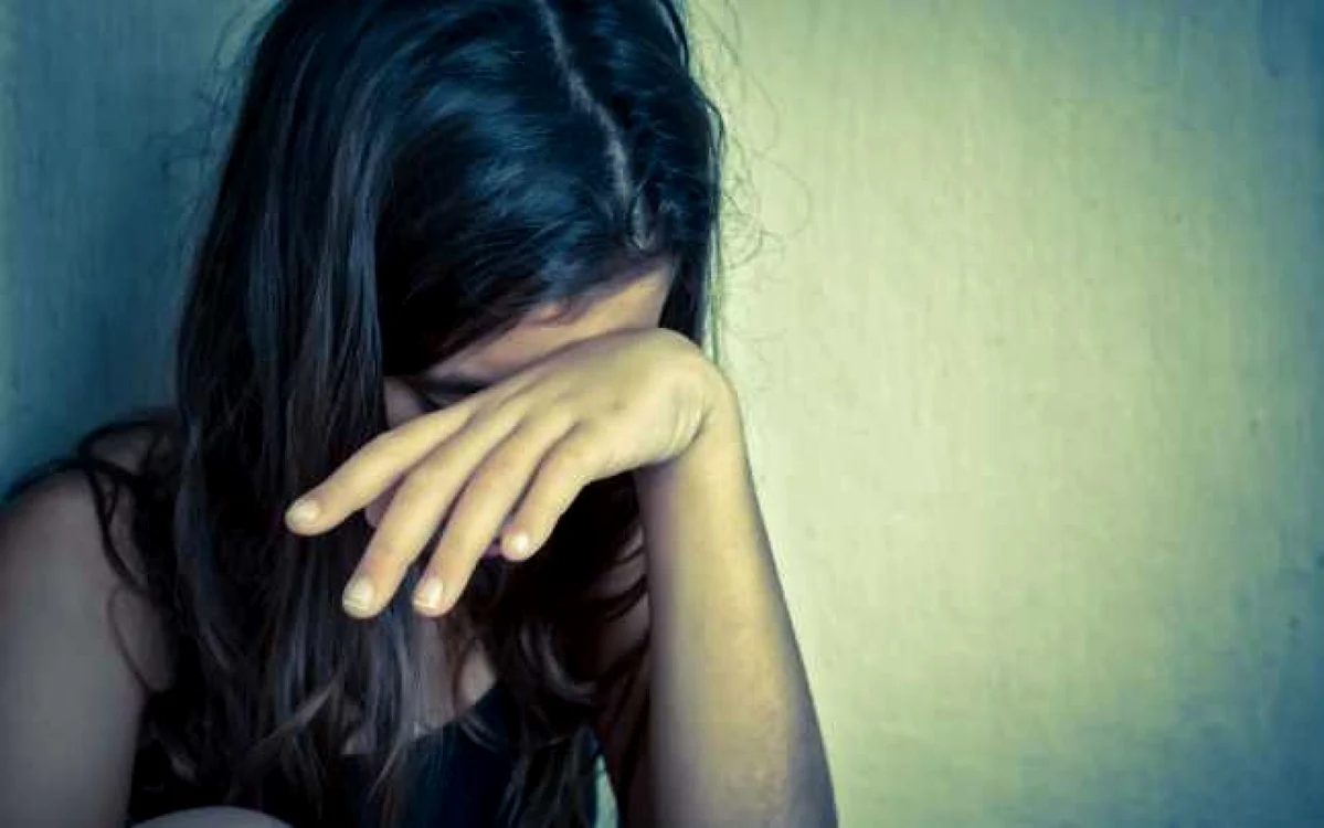Adolescenta a ajuns victima traficului de carne vie după ce a acceptat „vrăjeala” unui tânăr cunoscut pe internet FOTO Sutterstock