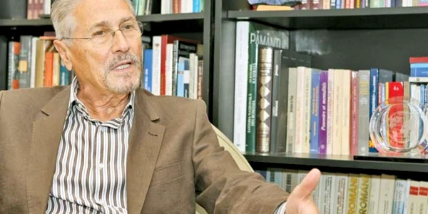 Emil Constantinescu, preşedinte al României între 1996 şi 2000