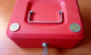 Small red safe (cash money box) jpg