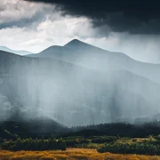 ploaie puternică foto shutterstock