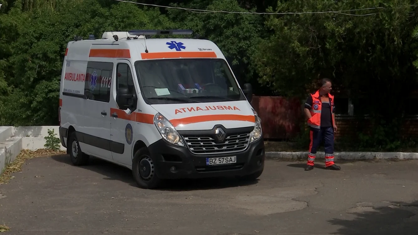 Fata a ajuns la spital, însă nu a rămas internată. FOTO Iulian Bunilă