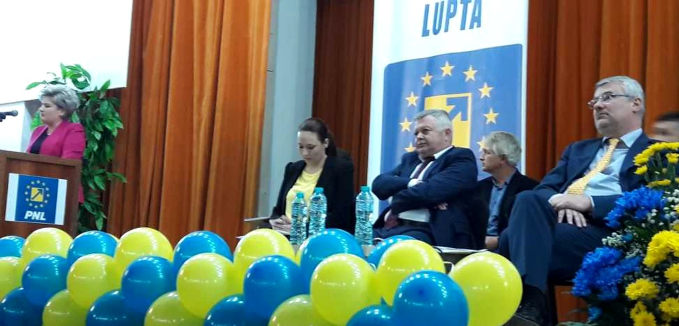 Ion Moisescu a fost ales preşedinte cu 368 voturi FOTO: Alina Mitran