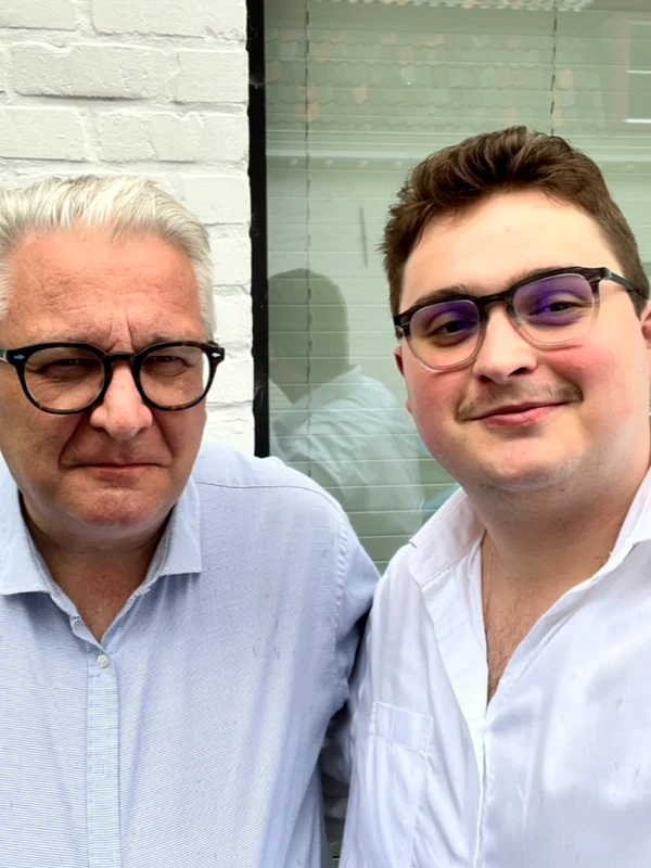Prințul Laurent al Belgiei și fiul său din flori, Clement. FOTO: Instagram